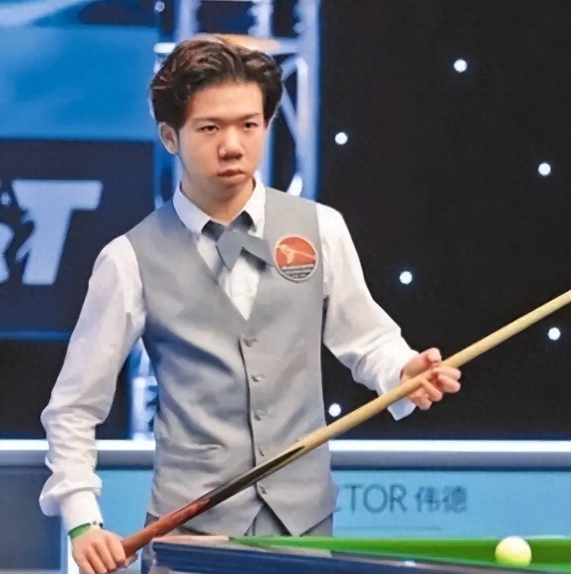 间互相牵制 间互相牵制