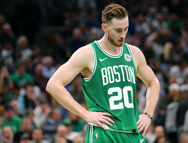 足坛正在经 足坛正在经