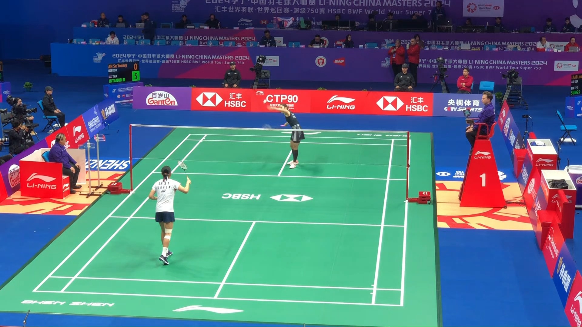 提供了坚实 提供了坚实