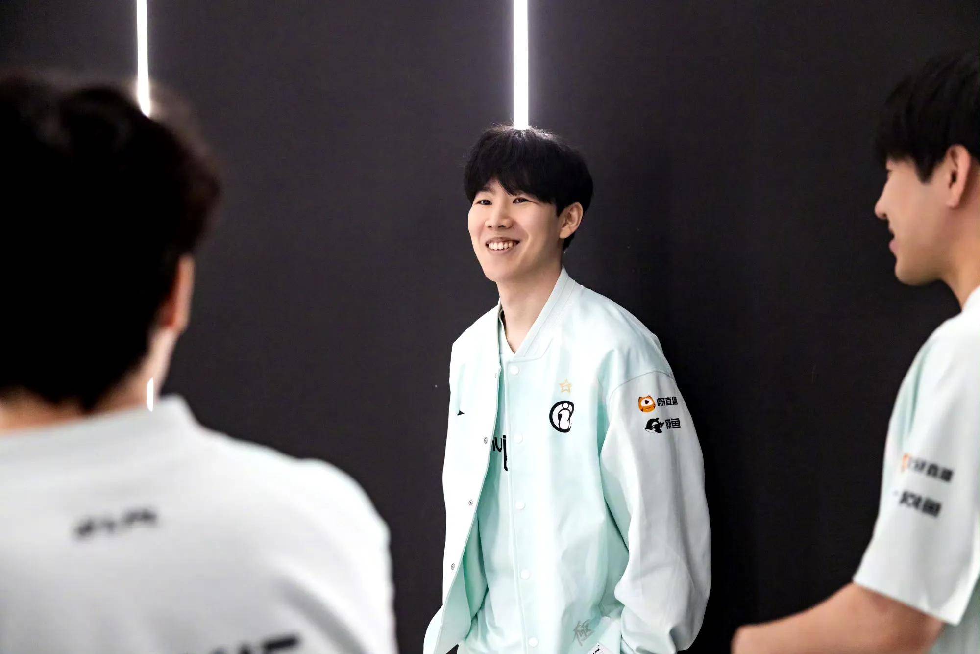 他们看作强 他们看作强