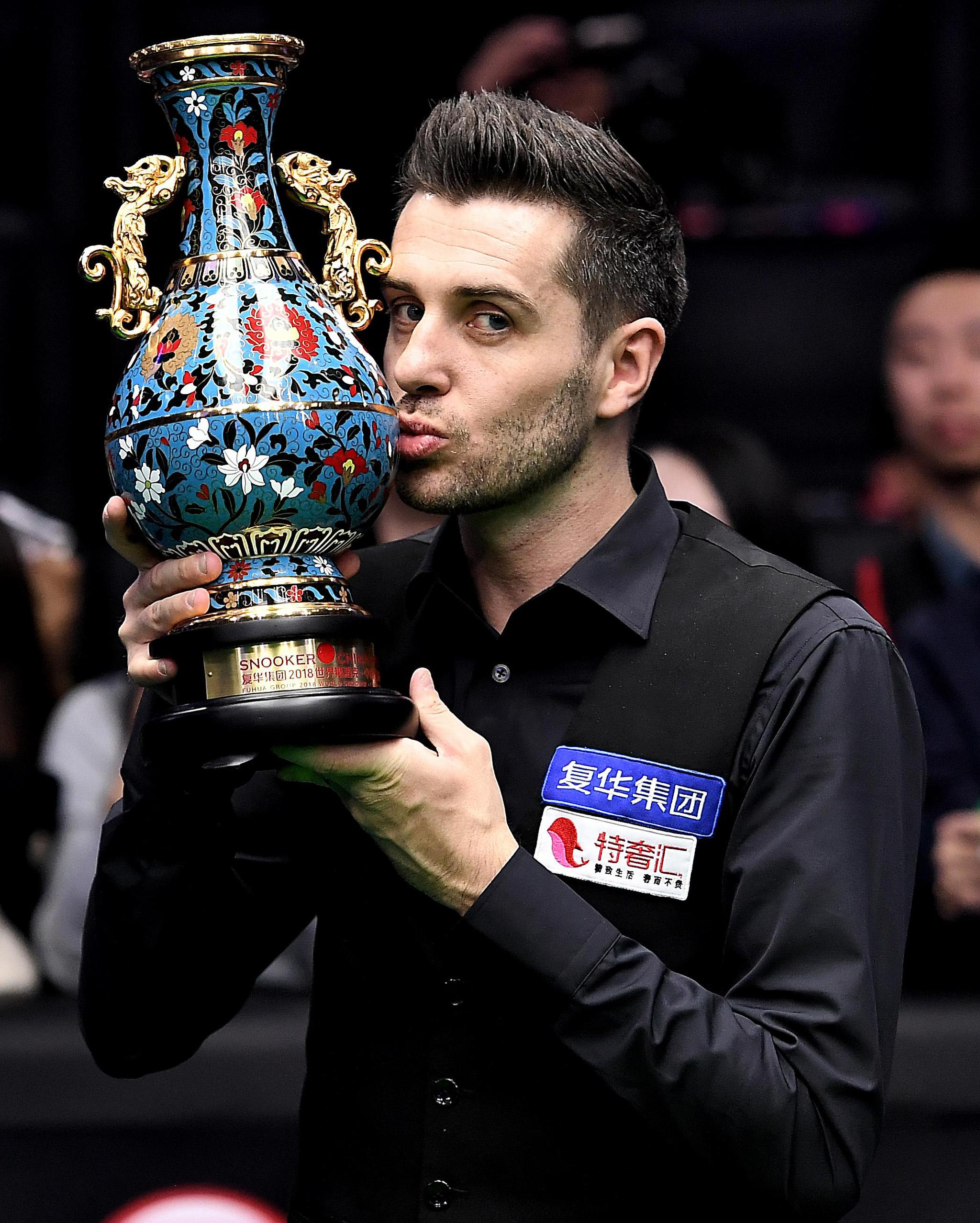 而是一个警 而是一个警