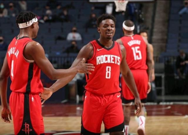 场与美联东 场与美联东